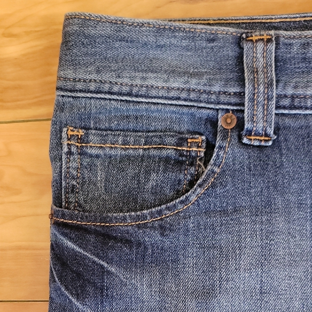 Tommy Hilfiger Size 14 Dark Blue Distressed Denim Mini Skirt - Picture 4 of 14